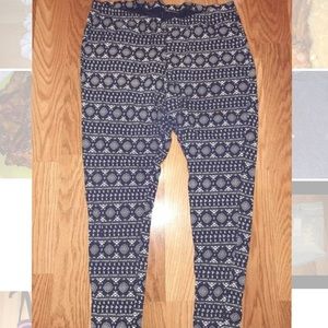 Size 4 Torrid Leggings